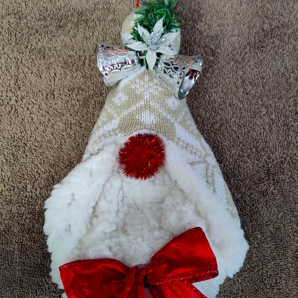 HANDMADE Gmomies (B)